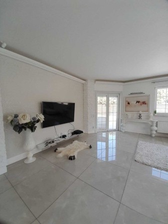 Продаж мега сучасного будинку з меблями та технікою! Без комісіі ! - фото 1