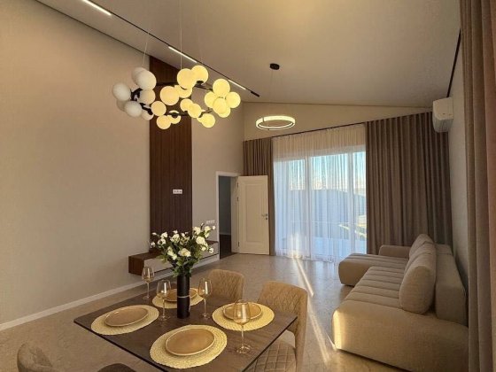 Одноповерховий будинок з ремонтом у Ходосівці, 5 соток, газ, автонавіс Ходосовка