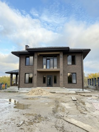 Преміальний будинок у престижній локації, с. Гореничі - фото 1