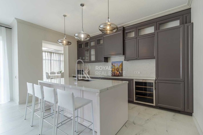 Продаж Будинку Резиденція Лісники Басейн 440 м² - фото 1