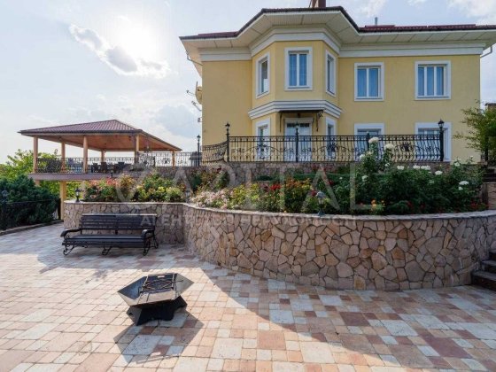 Продаж будинку з басейном, Гореничі, Бучанський р-н. Гореничі