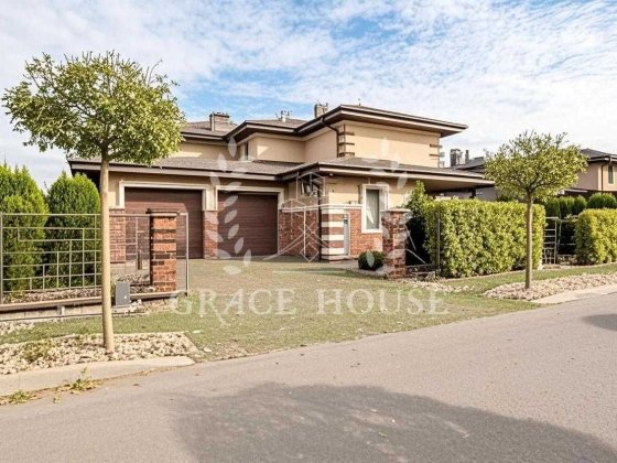 Продаж преміального будинку в с.Ходосовка. 228 м², 8,5соток Закрите КМ Ходосовка