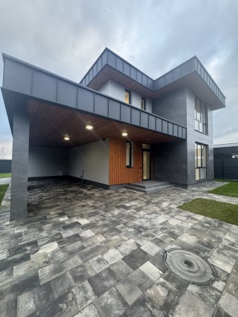 Будинок з ремонт/сучасний/газ/автонавіс/крита тераса/закрита територія - фото 1