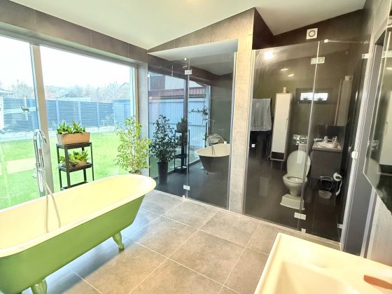 Дім с. Нові/Старі Петрівці Нові Петрівці