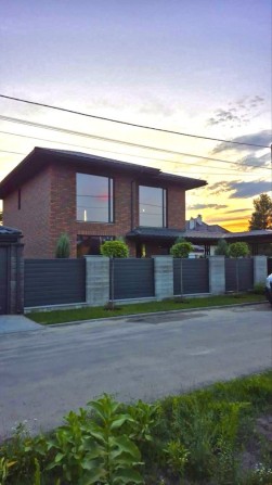 Продам ЛЮКСОВИЙ будинок в Гореничах. ГАЗ. Максимальне наповнення. - фото 1