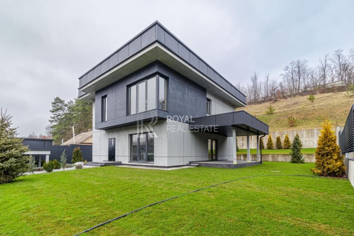 Продаж Будинок Лісники 4к 210м2 Тераса Газ Паркомісця Гардеробна - фото 1