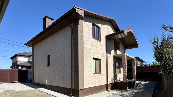 Продаж без % в с. Юрівка нового будинка 133 кв.м.з ремонтом  1го пов. - фото 1