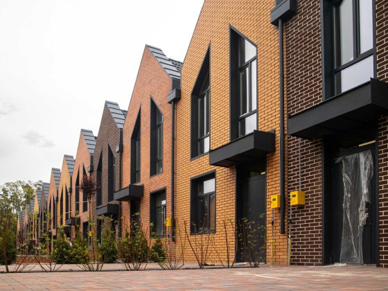 Продаж таунхаусу 105 кв.м. 11км від Києва, поруч ліс. Стоянка, Ірпінь. Стоянка