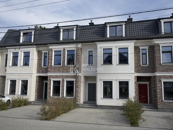 Продаж Будинок Стоянка 4к 133м2 КМ Стоянка-2 Паркінг Тераса Мансарда Стоянка