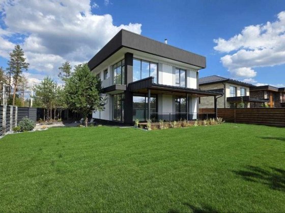 Будинок 200 м2 з ремонтом в Ходосівці, 8 соток землі, закрите КМ Ходосівка