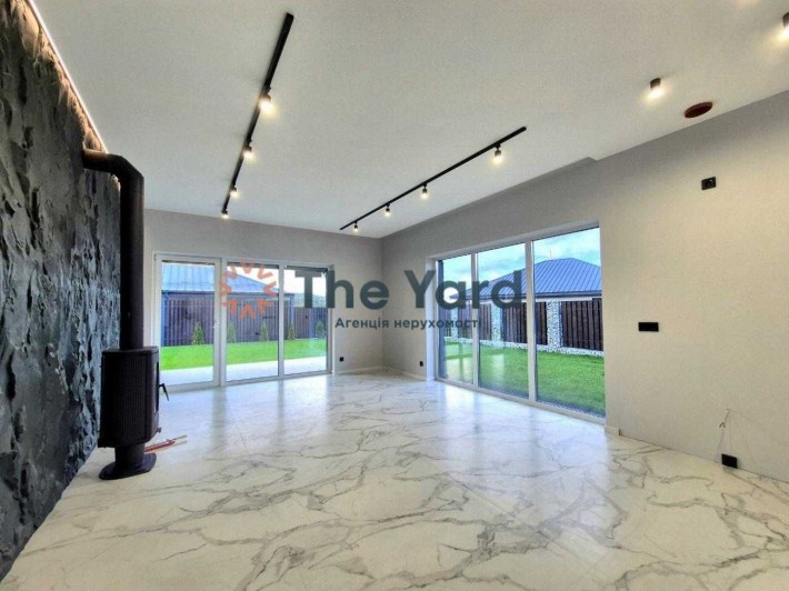 Продаж Будинку 135 кв.м. ділянка 6 сот. Підгірці КМ Сімейний Маєток - фото 1