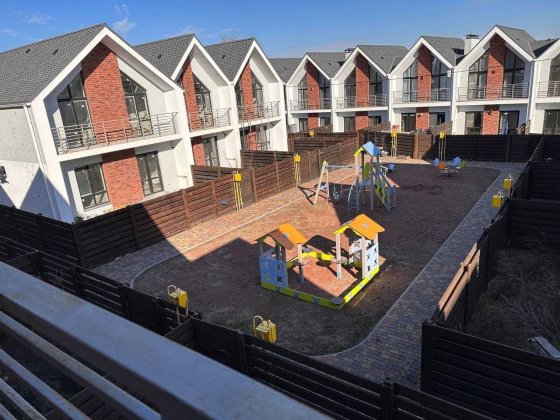 Особлива пропозиція! Сучасний таунхаус у скандинавському стилі Стоянка