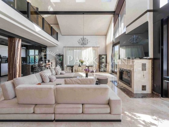 Будинок 300м2 30сот Стоянка Закрите КМ поруч Гореничі Білогородка Стоянка