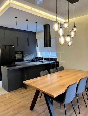 Терміново, новий будинок у Віта-Поштовій 240 м², ділянка — 5 соток. - фото 1