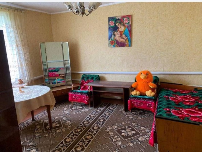 Продам будинок  хату - фото 1