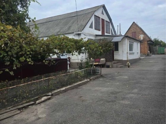 Продаж будинку смт Рокитне Рокитное