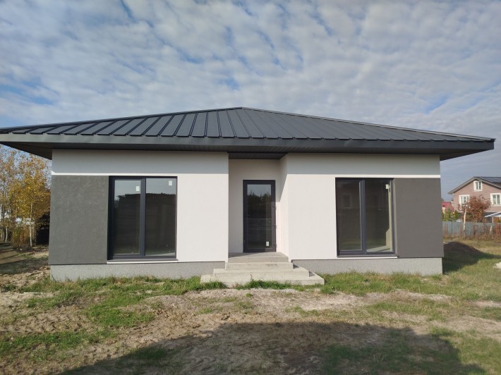 Продам будинок смт. Макарів - фото 1