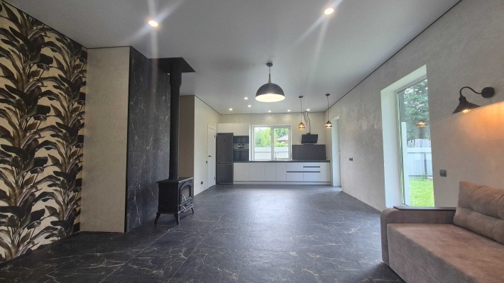 Класний новий ремонт, зручна локація, новий будинок - фото 1