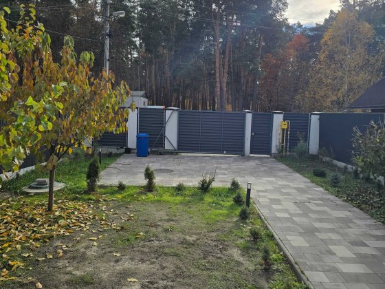 ТОП ЛОКАЦІЯ Продам сучасний  будинок . Поряд з озером та лісом. Горенка