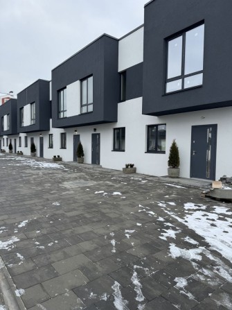 Продаж Таунхауса з ремонтом! Білогородка ! - фото 1
