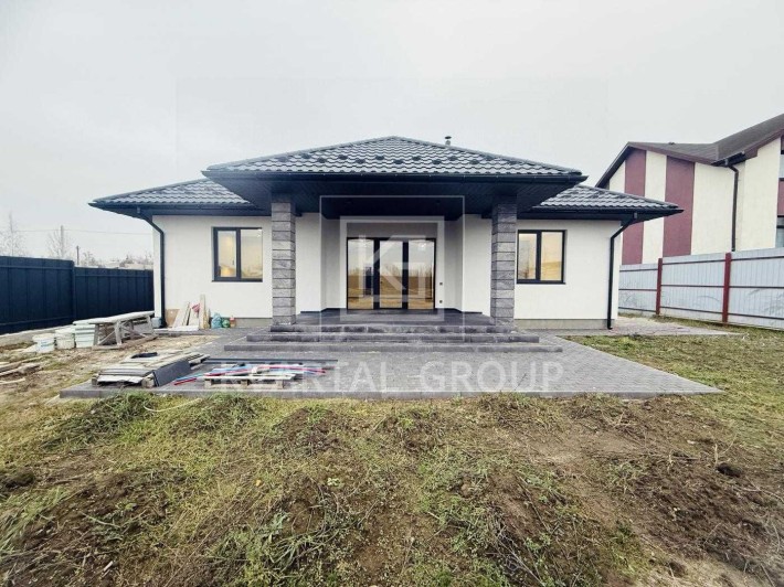 Новий будинок 120 м² з ремонтом, 12 соток. Дмитрівка, Житом. траса! - фото 1