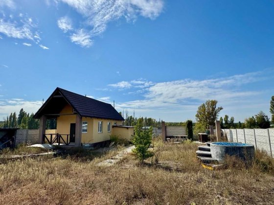 Земельна ділянка 10,5 сот.+будинок з сауною, с.Дмитрівка (Куба) Дмитровка