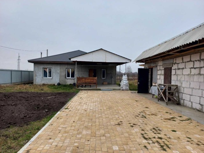 Будинок в селі Зазимя - фото 1