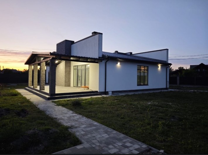 Будинок з ремонтом біля Десни - фото 1