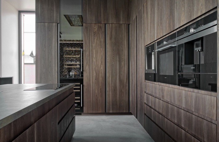 Дом с дизайнерским ремонтом в закрытом коттеджном городке!Без комиссии - фото 1