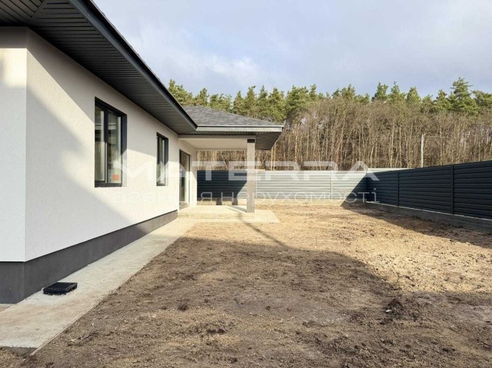 Круглик - Віта-Поштова Будинок біля лісу та озера Продаж - фото 1