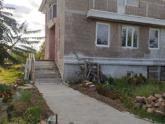 Продаєця хата у Красилівкі Красилівка