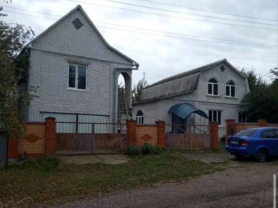 Продаж домогосподаоства поруч з озером! Малютянка