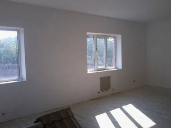 Власний будинок з каміном поруч з неймовірним озером Микуличи