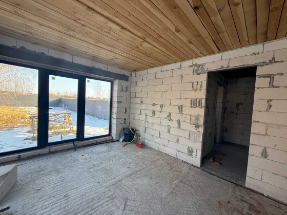 продаж будинків з газом.Є розтермінування на 7 років Михайловка-Рубежовка