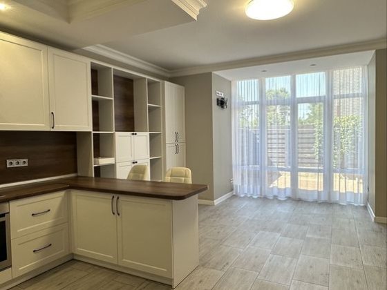 Продам сучасний таунхаус село Нове Боярка газифікований, Єоселя Новое