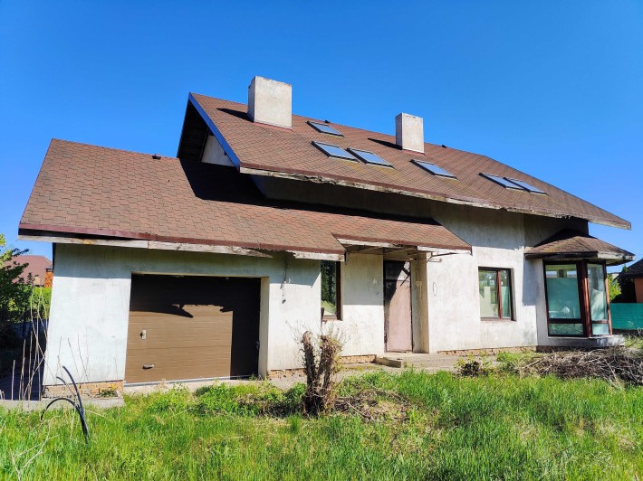 Двоповерховий будинок в закритому котеджному містечку - фото 1