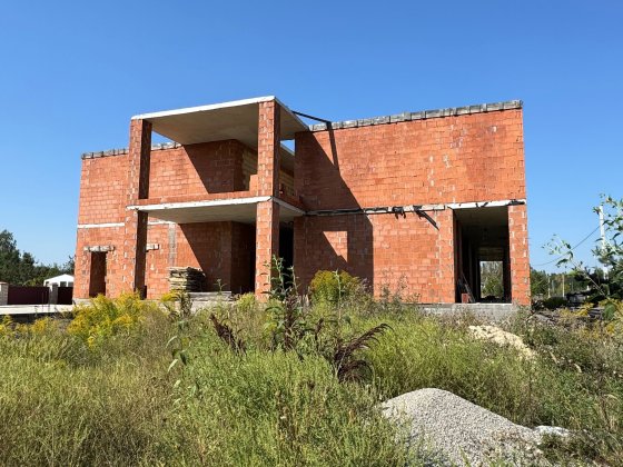 КОНЧА-ЗАСПА-ПЛЮТИ! Будинок 1,360м2 та 30соток за 420,000 $ !!! Плюты