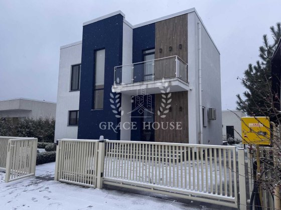 Продажа нового дома с ремонтом 131м2+90м2 гостевой дом. в с. Плюты Плюты