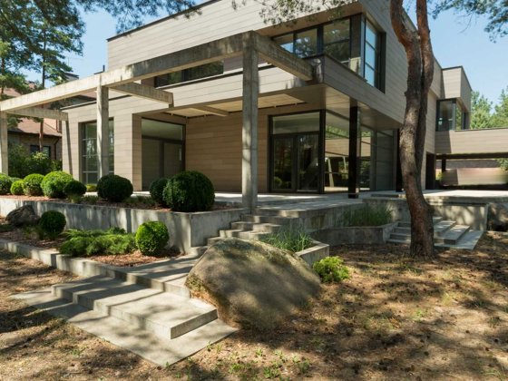 Продам сучасний будинок в Сонячній долині . Романків Романків