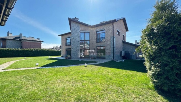 Продаж Будинок Романків 6к 408м2 КМ Сонячна долина Камін Кінозал Гараж - фото 1