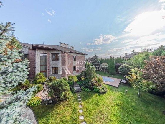 Продаж Будинок Романків 6к 441м2 КМ Сонячна долина Сауна Альтанка Романків