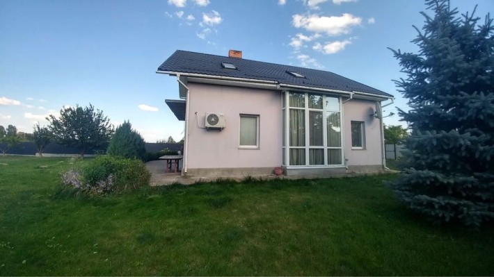 Продаж будинку в Требухові, 137 кв.м - фото 1
