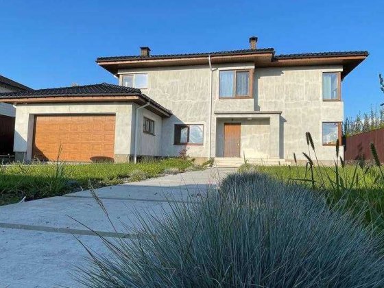 Будинок в сучастному стилі на 310 кв.м. в Броварському районі Требухов