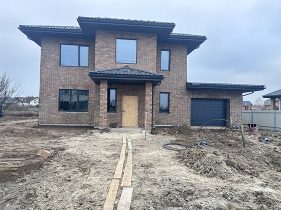 Продам двоповерховий будинок 262,93 кв.м. в с. Шевченкове Шевченково