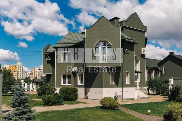 Продажа 4к дома 331м2, бассейн, гараж, участок 25 соток, Чубинское - фото 1