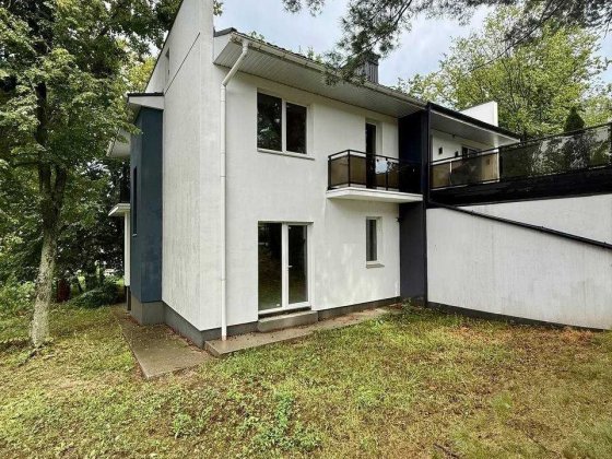 Супер‑ціна! Дуплекс біля озера та лісу — дзвони зараз! Шпитьки