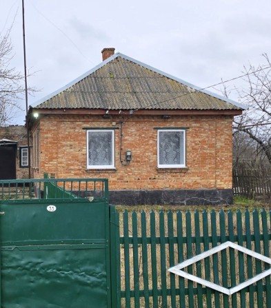 Будинок в селі,60м кв,20 сот землі - фото 1