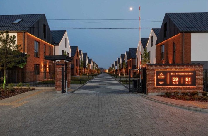 Продаж котеджу (дуплекс) у с.Сокільники (132 м.кв.), без комісії. - фото 1