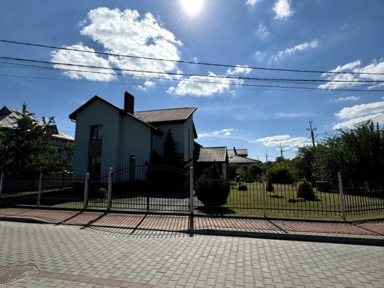 Будинок з найкращим розташуванням в Солонці Солонка