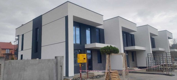 Продаж якісних котеджів в Сокільниках - фото 1